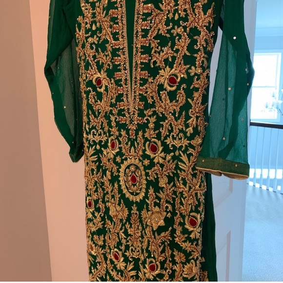 COPY - Bollywood outfit bridal INDIA Pakistan sal… - Picture 2 of 4